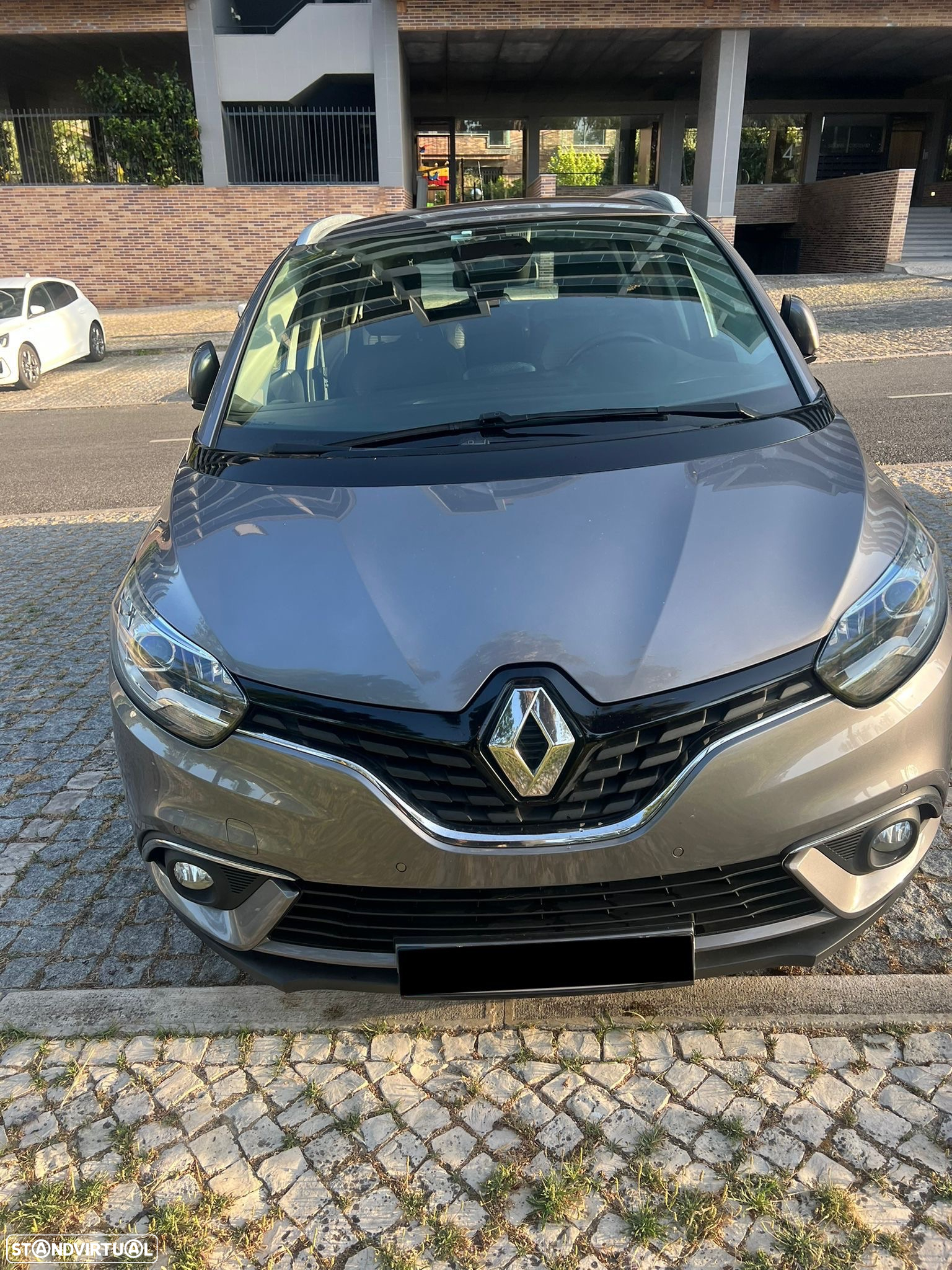 Renault Grand Scénic 1.5 dCi Expression SS - 4