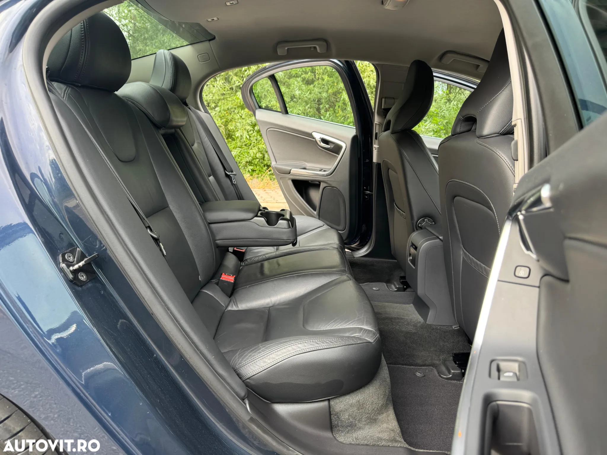 Volvo S60 D2 Powershift Summum - 31