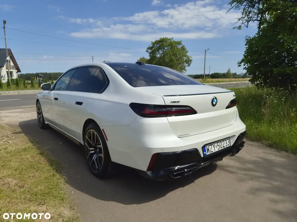 BMW Seria 7 - 17