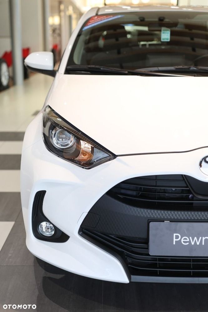 Toyota Yaris - 8