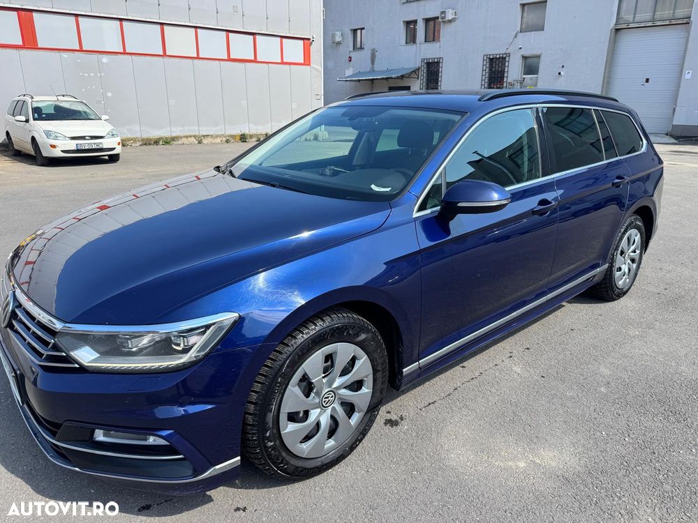 Volkswagen Passat 2.0 TDI R Executive - 1