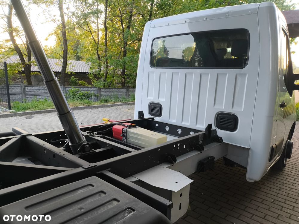 Renault Master - 9