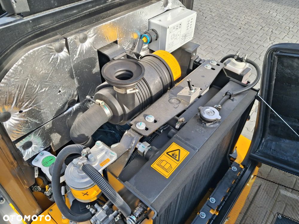 JCB 403 SMART POWER - 13