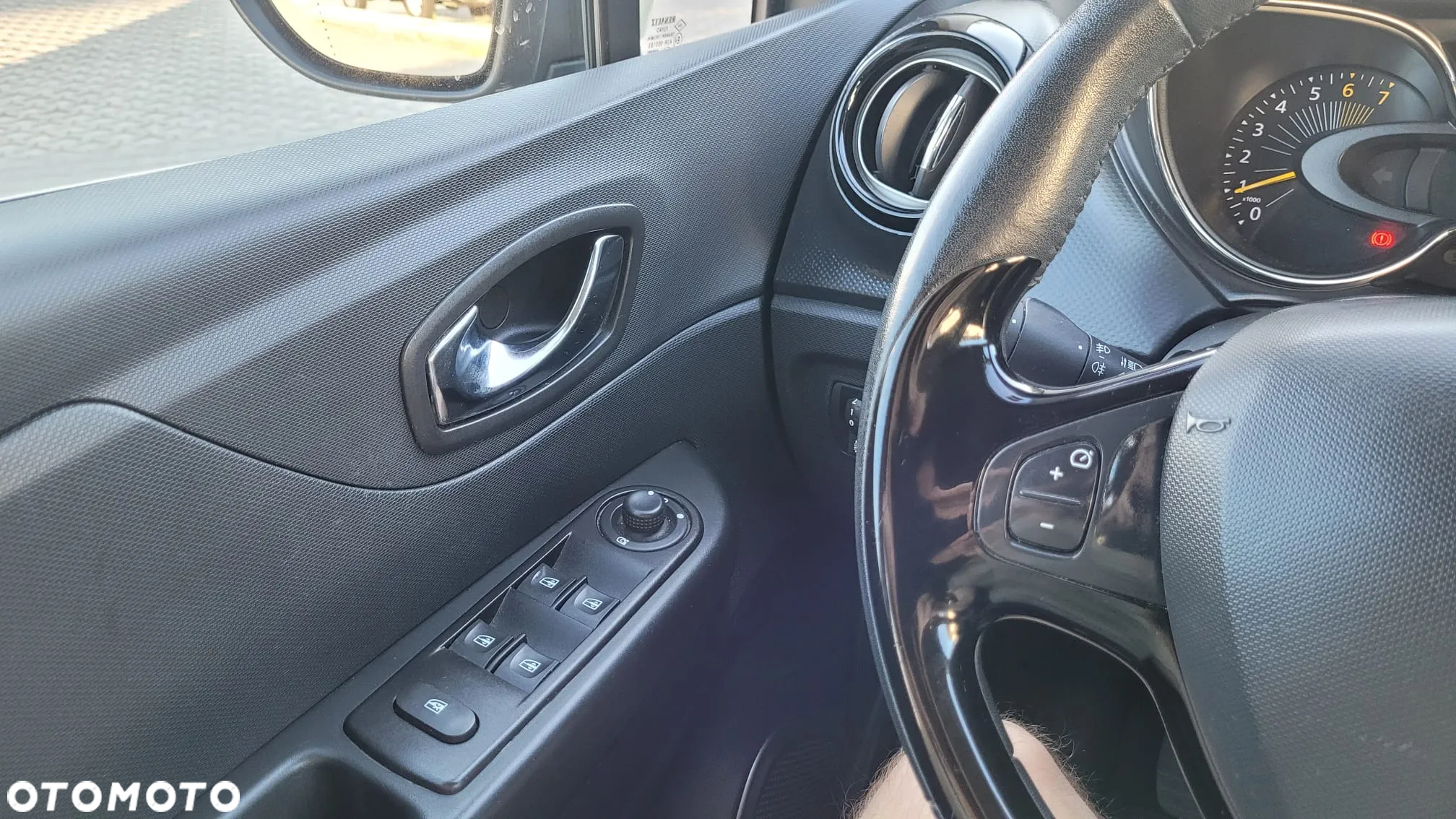 Renault Captur - 14