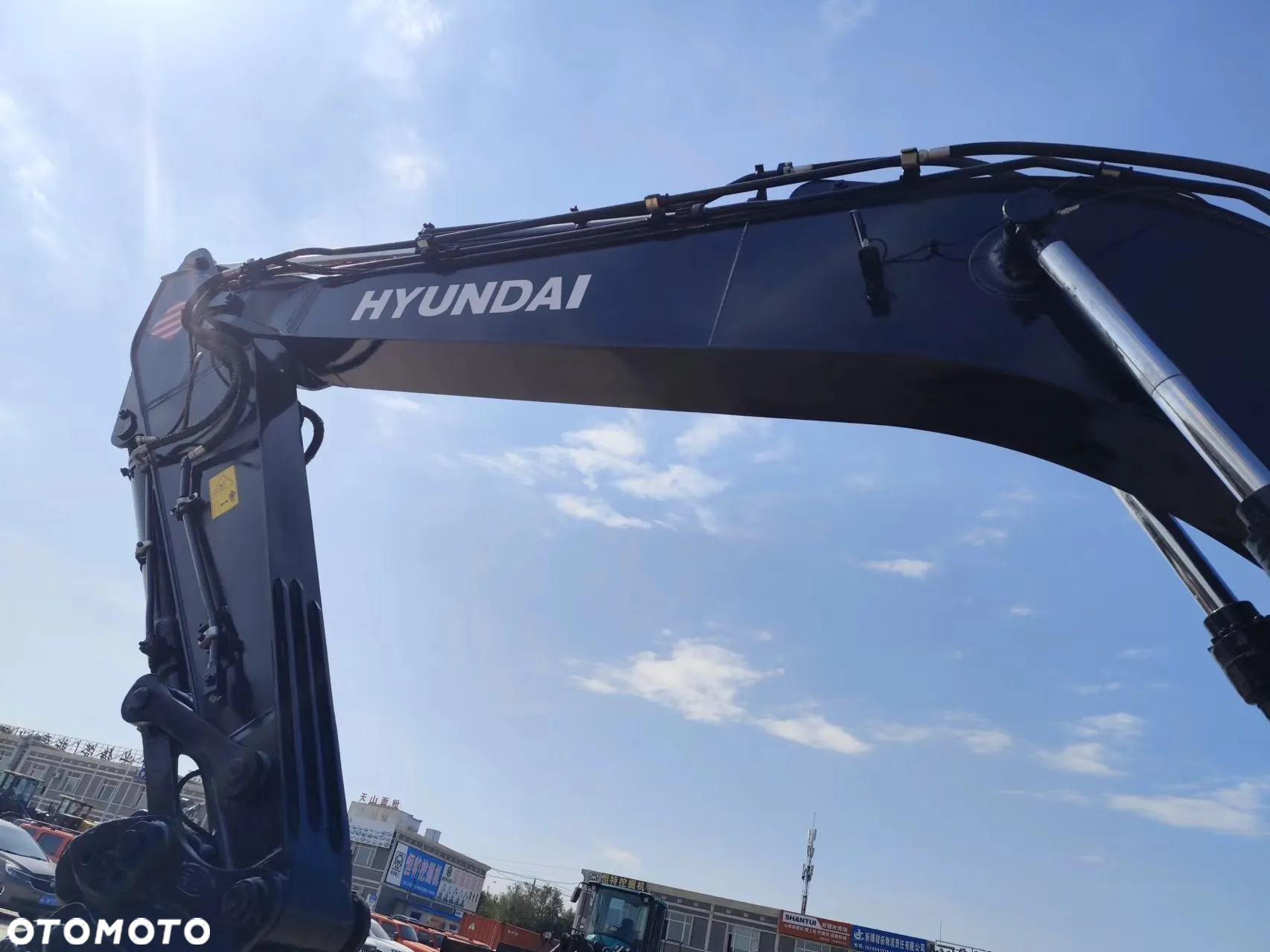 Hyundai R210W‑7 /Jak NOWA! /SUPER STAN / GPS W CENIE /Tylko 1,8T.MH. / DODATKOWE ŁYŻKI / CUMMINS / TRANSPORT W CENIE - 9