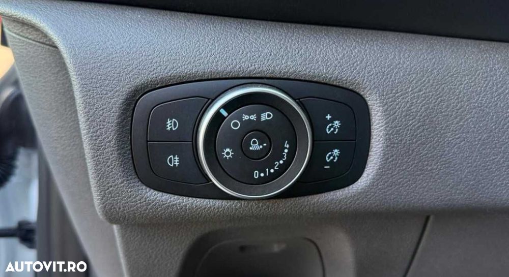 Ford TRANSIT CUSTOM L2H3 - 18