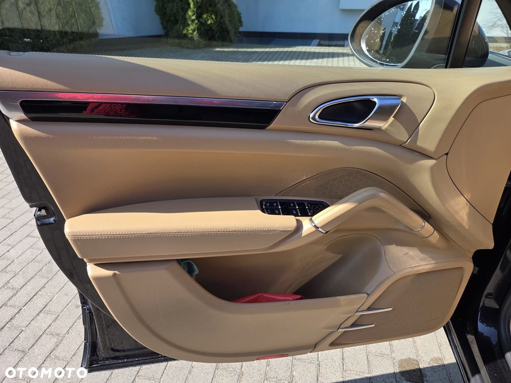 Porsche Cayenne Diesel - 9