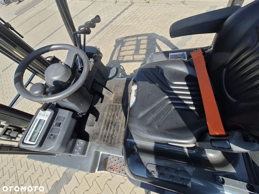 UniCarriers U1D2A25LQ  / DX25 - 5