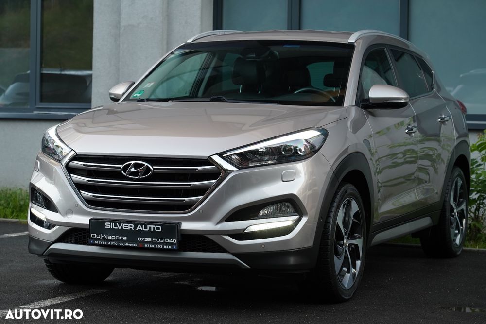 Hyundai Tucson 2.0 CRDI 4WD Automatik Premium - 27