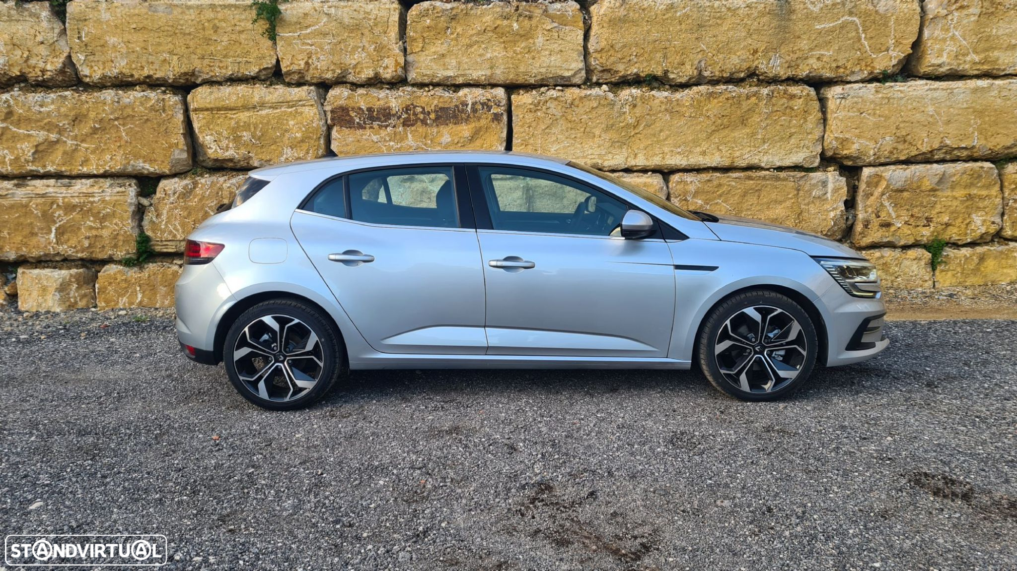 Renault Mégane 1.5 Blue dCi Intens - 4