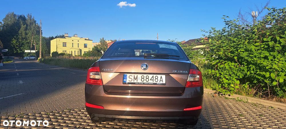 Skoda Octavia 1.4 TSI Ambition - 8