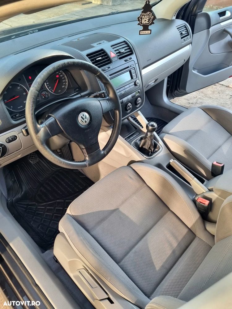 Volkswagen Golf 1.9 TDI DPF Comfortline - 20