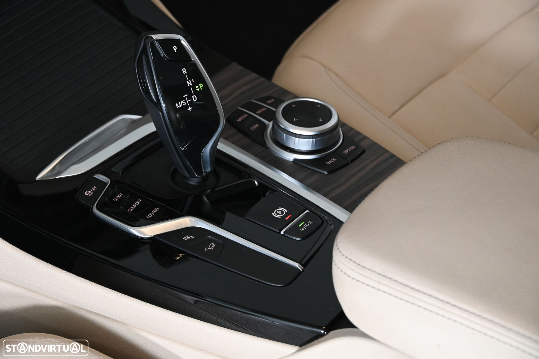 BMW X3 20 d xDrive Advantage - 21