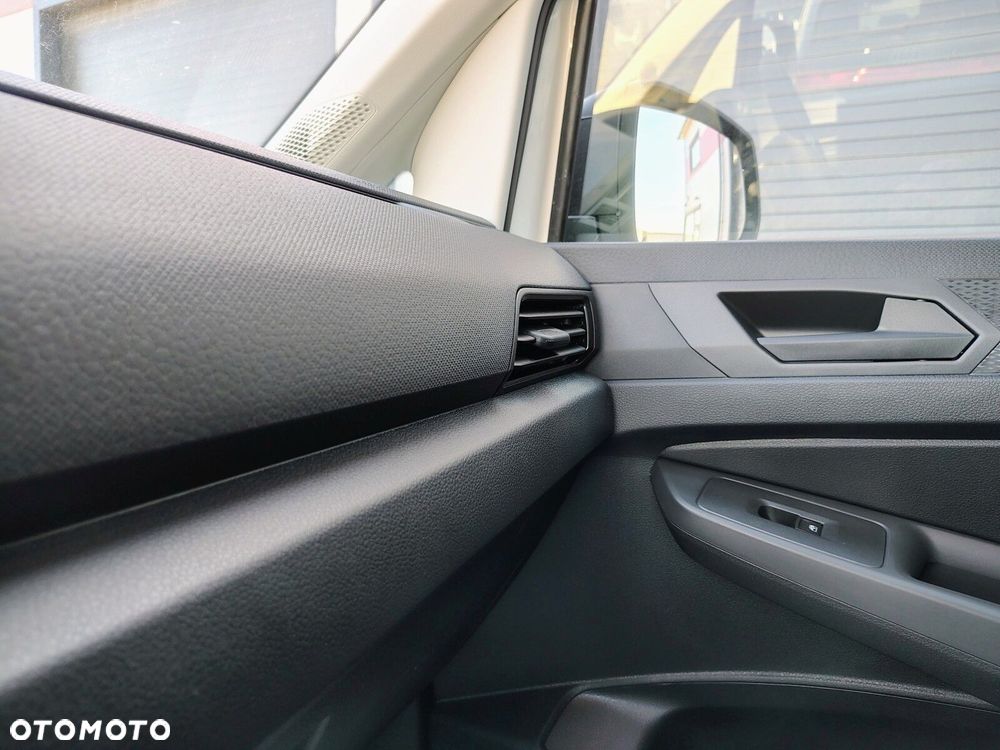 Volkswagen Caddy Volkswagen Caddy Cargo, silnik: 2,0 l TDI EU6 122 KM, skrzynia biegów: automatyczna DSG 7-biegowa, rozstaw osi: 2755 mm - 16