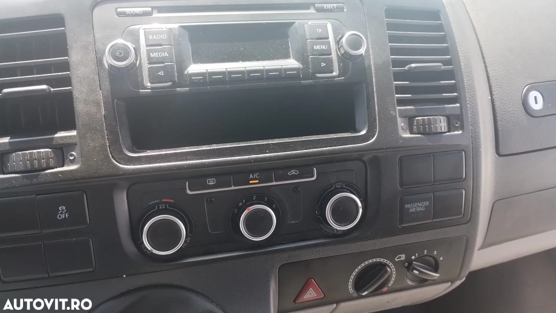Volkswagen Transporter - 8