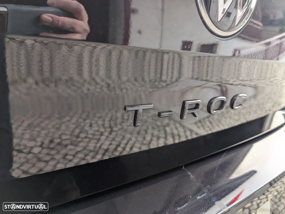 VW T-Roc 2.0 TDI R-Line DSG - 8