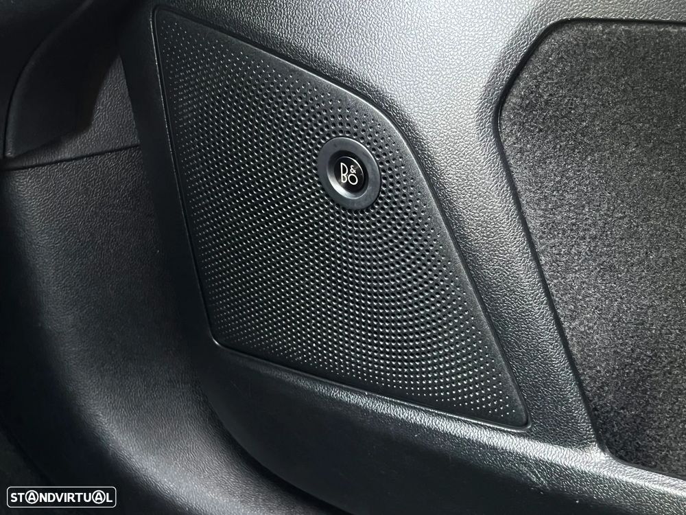 Ford Focus SW 1.0 EcoBoost MHEV ST-Line - 21