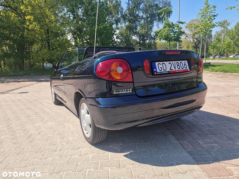 Renault Megane 1.4 Expression - 10