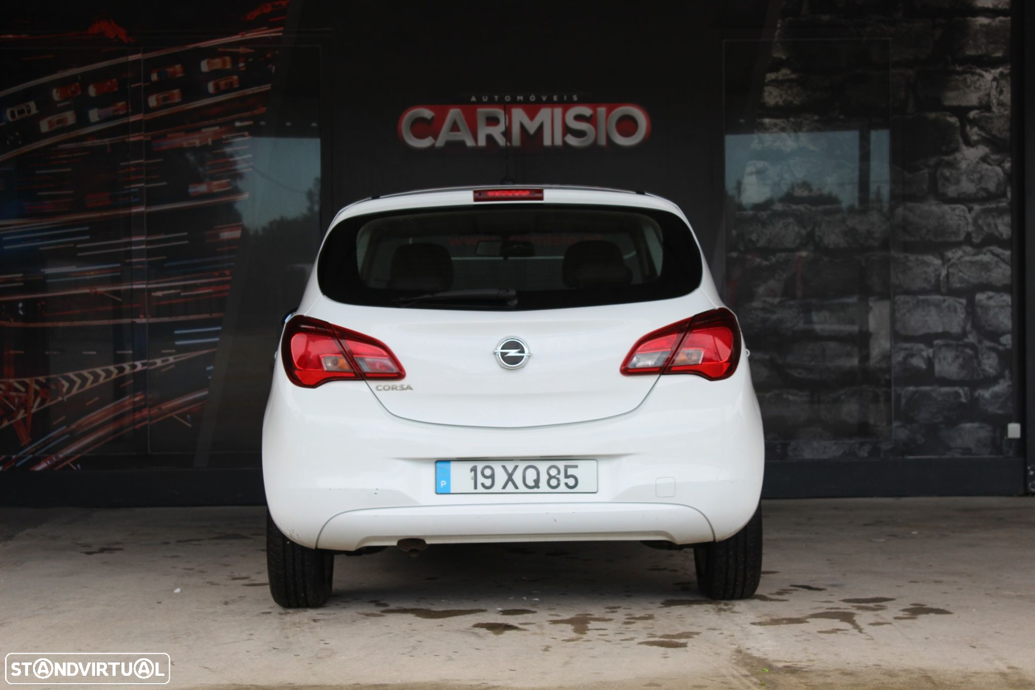Opel Corsa 1.2 120 Anos - 4