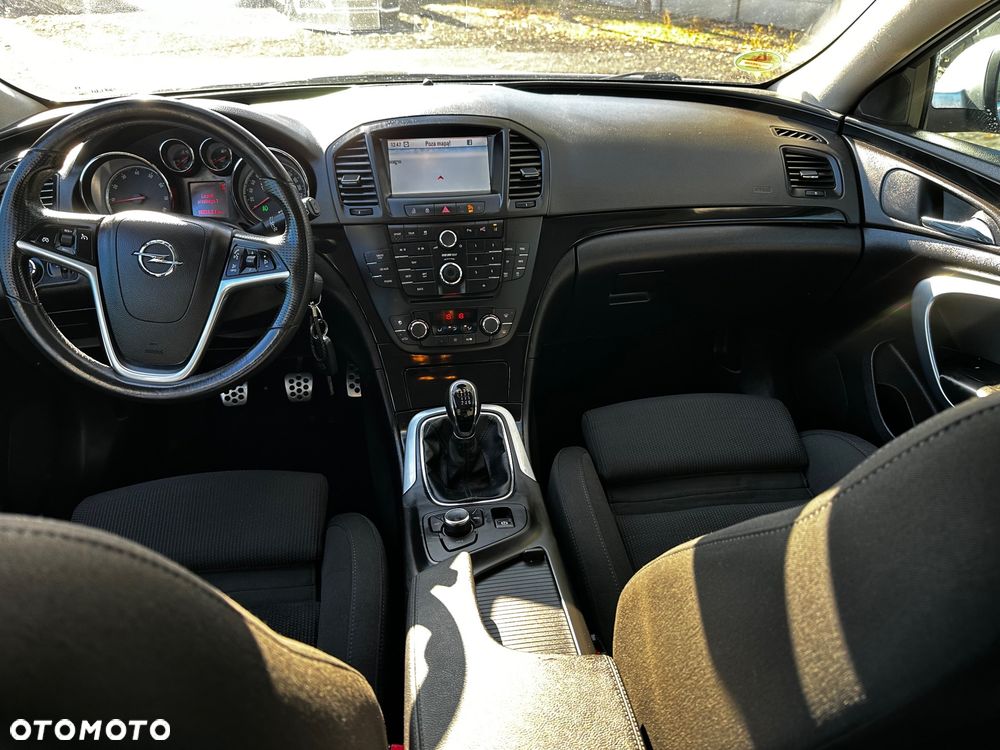 Opel Insignia - 13