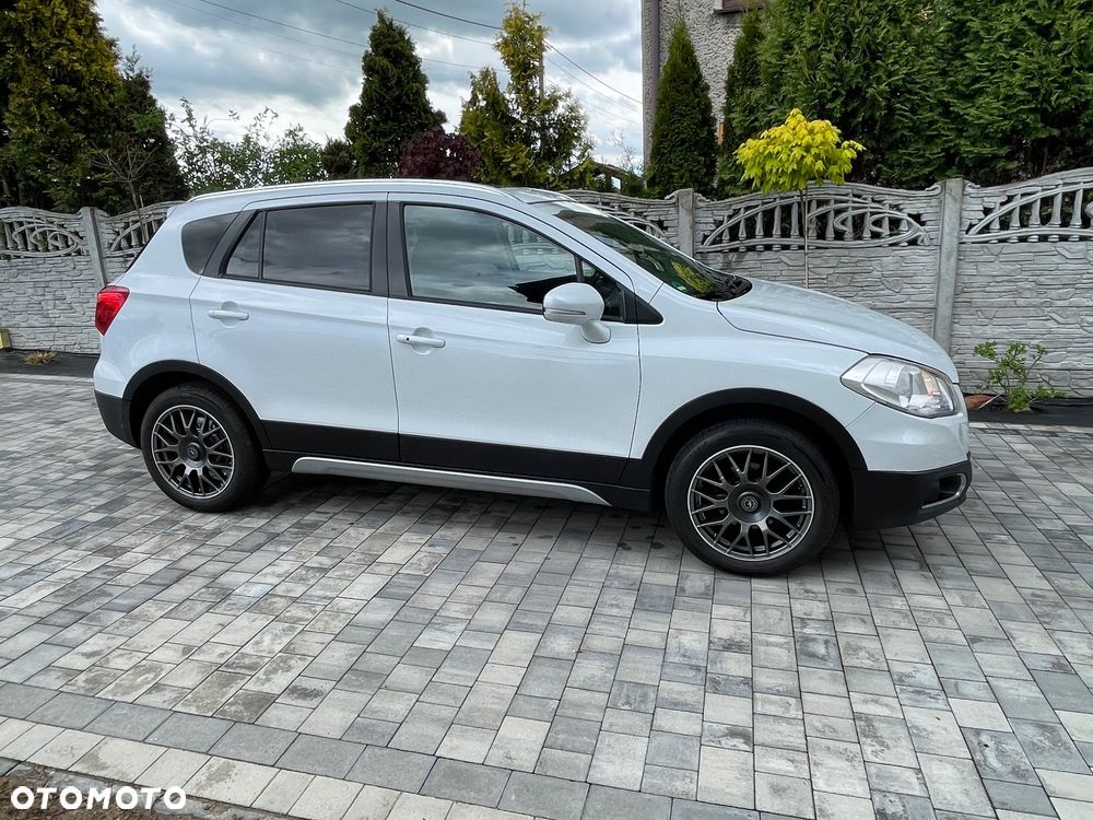 Suzuki S-Cross - 13