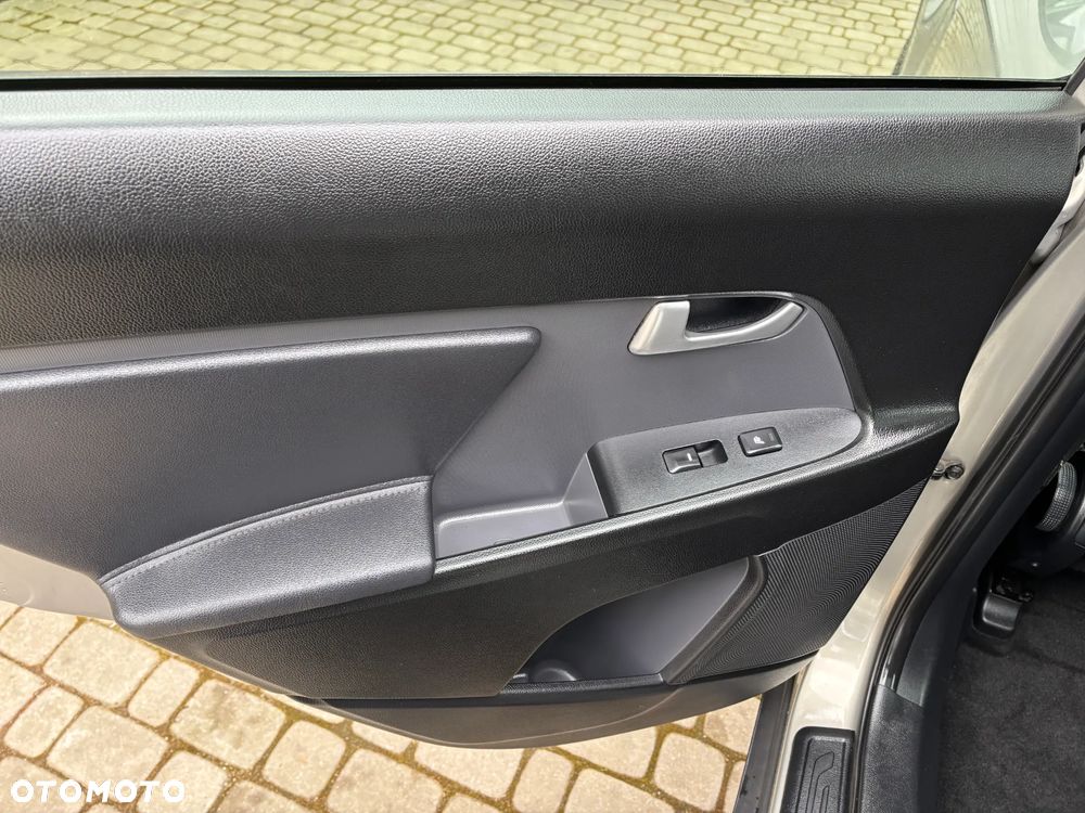 Kia Sportage 1.7 CRDI 2WD ISG Vision - 9