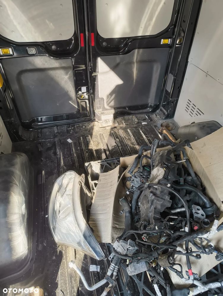Ford Transit - 10