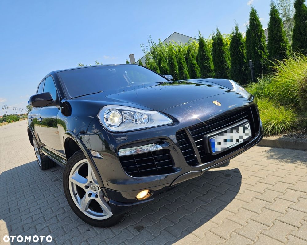 Porsche Cayenne - 13