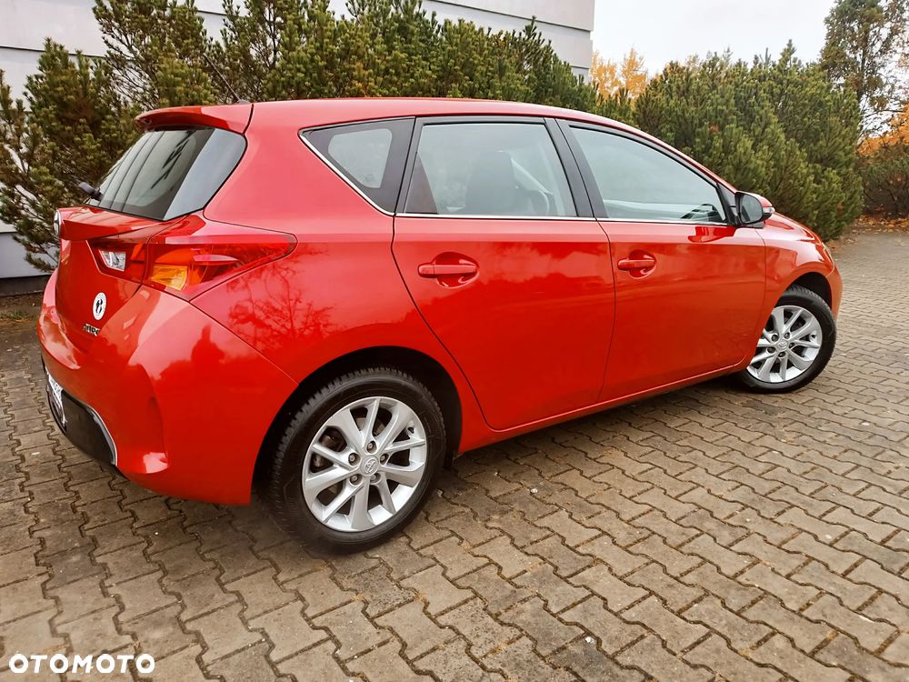 Toyota Auris - 8
