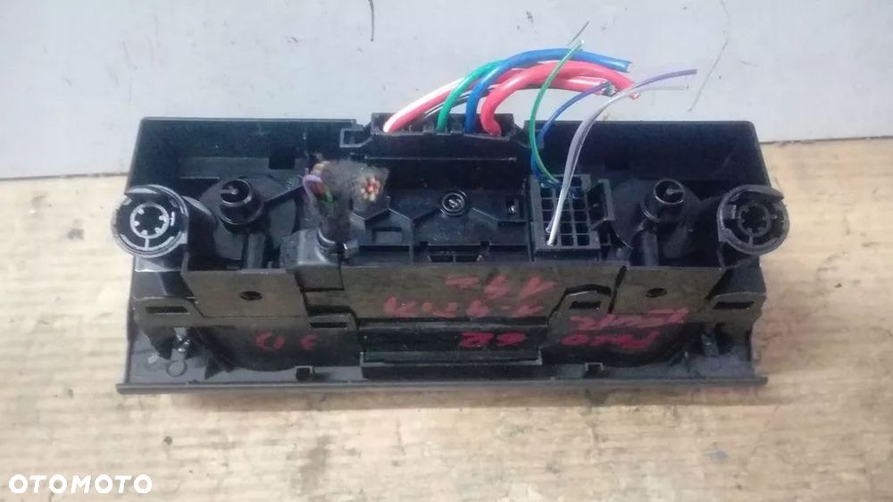 PANEL KLIMATYZACJI VW POLO 6R 2014 ROK - 3
