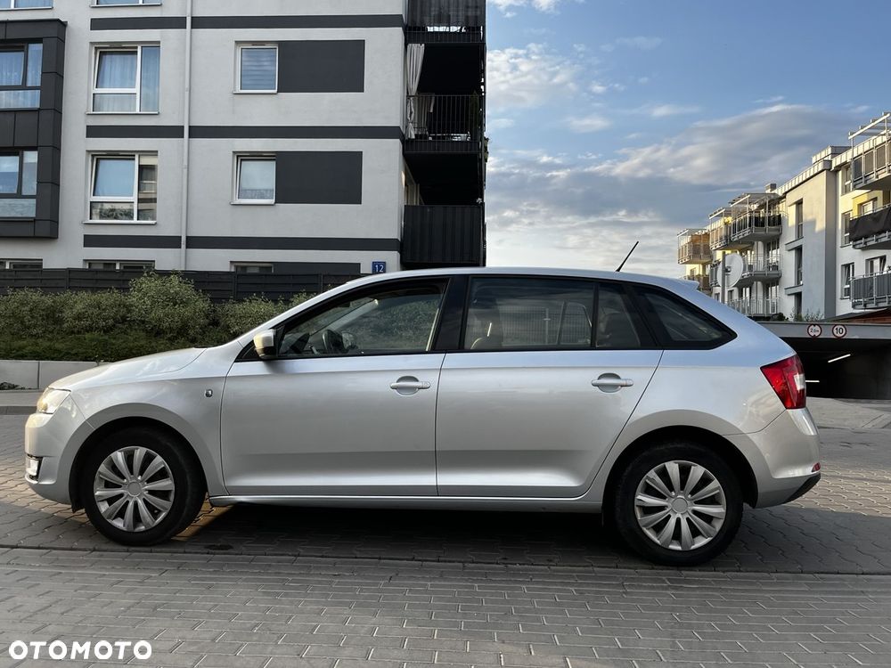Skoda Rapid 2015 photo 4