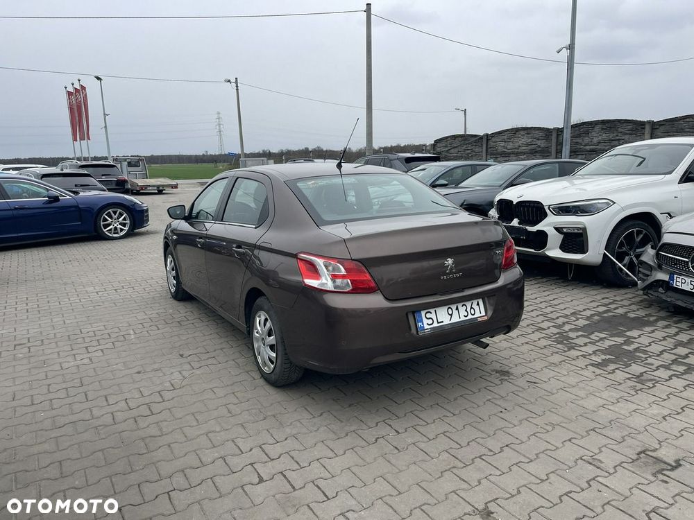 Peugeot 301 1.2 VTi/Pure Tech Active - 4