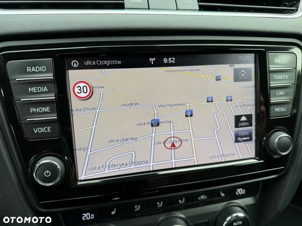 Skoda Octavia 2.0 TSI RS - 24