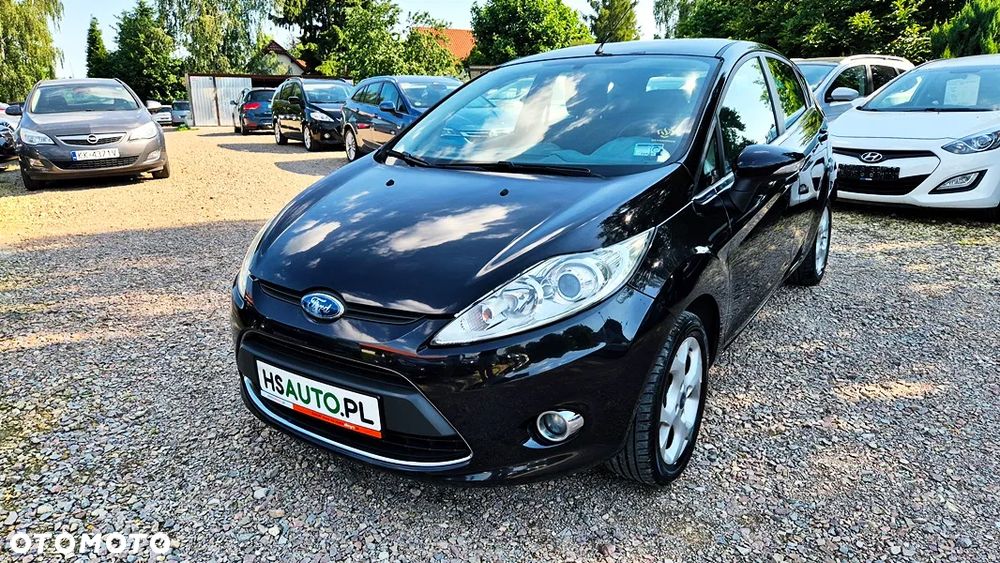 Ford Fiesta - 2