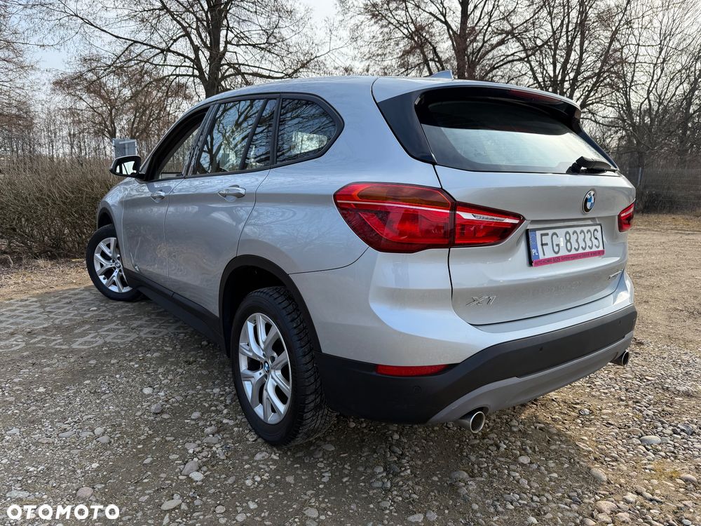 BMW X1 sDrive18d - 5