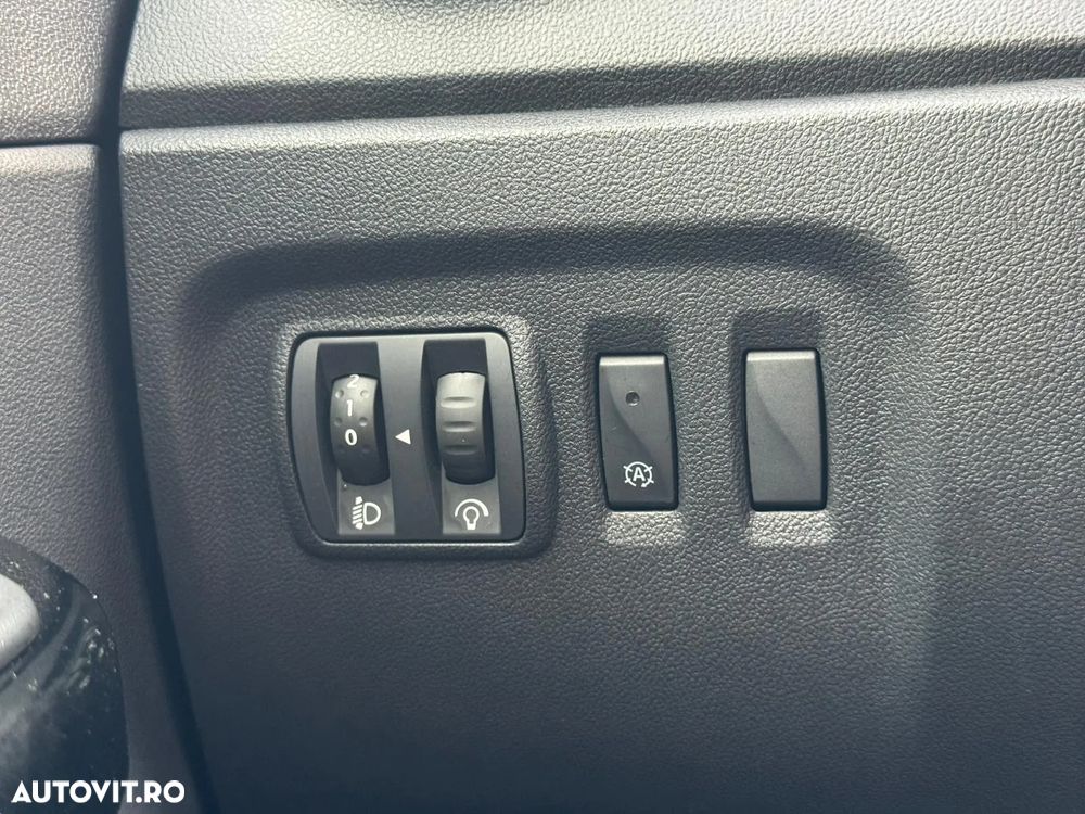 Renault Captur ENERGY dCi 90 EDC Intens - 28