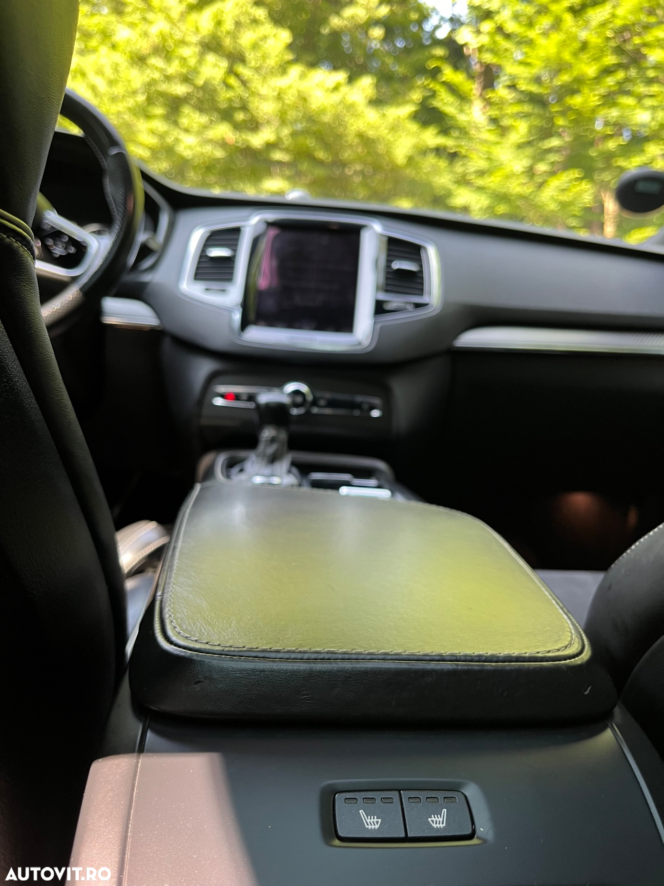 Volvo XC 90 D5 AWD Geartronic RDesign - 13