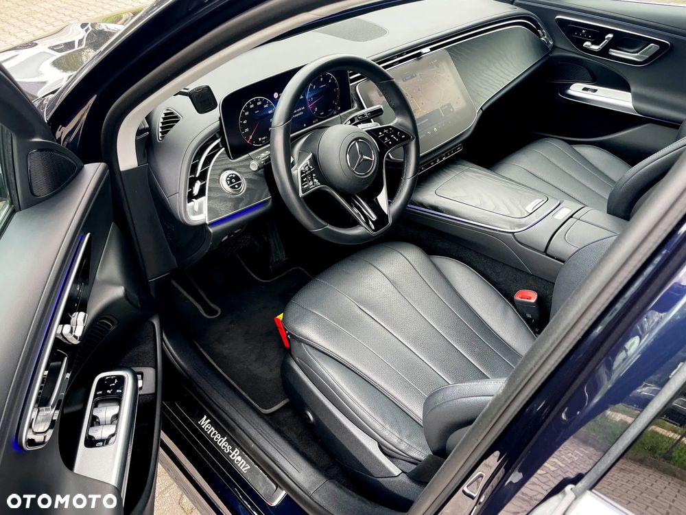 Mercedes-Benz Klasa E 200 d mHEV Avantgarde 9G-Tronic - 2