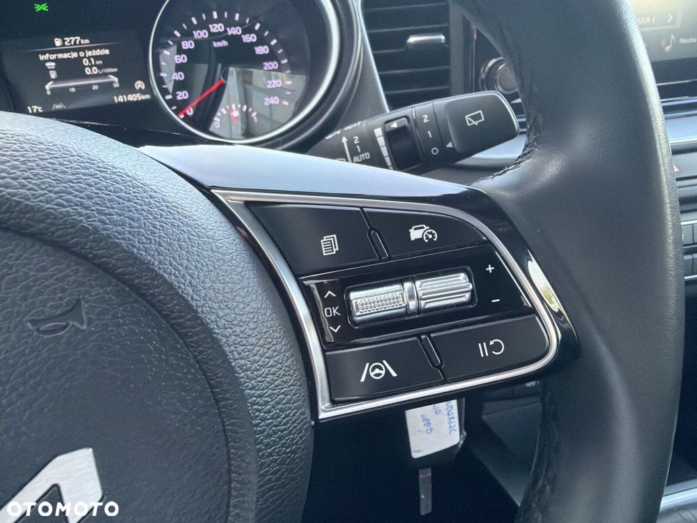 Kia Ceed - 15