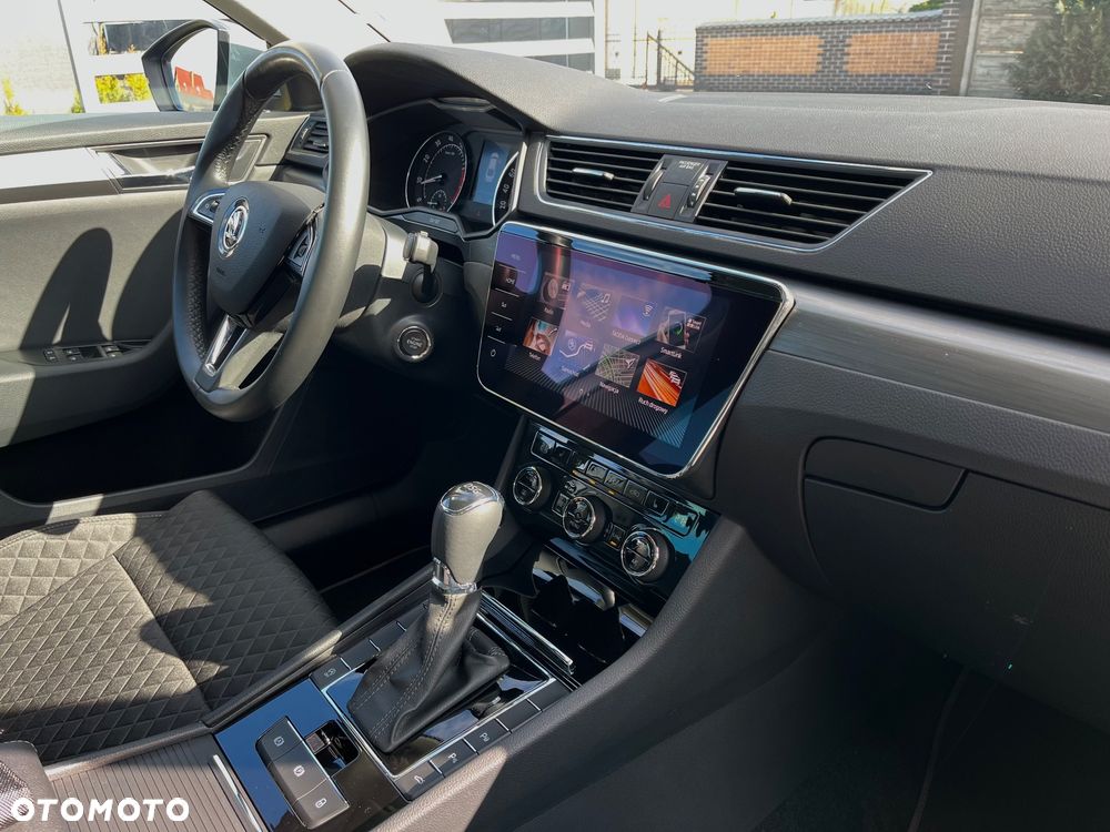 Skoda Superb 1.5 TSI ACT DSG Ambition - 13