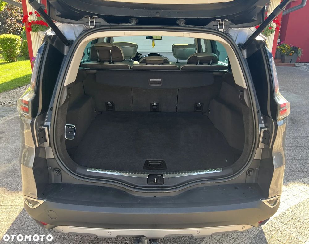 Renault Espace 1.6 dCi Energy Initiale Paris EDC - 12