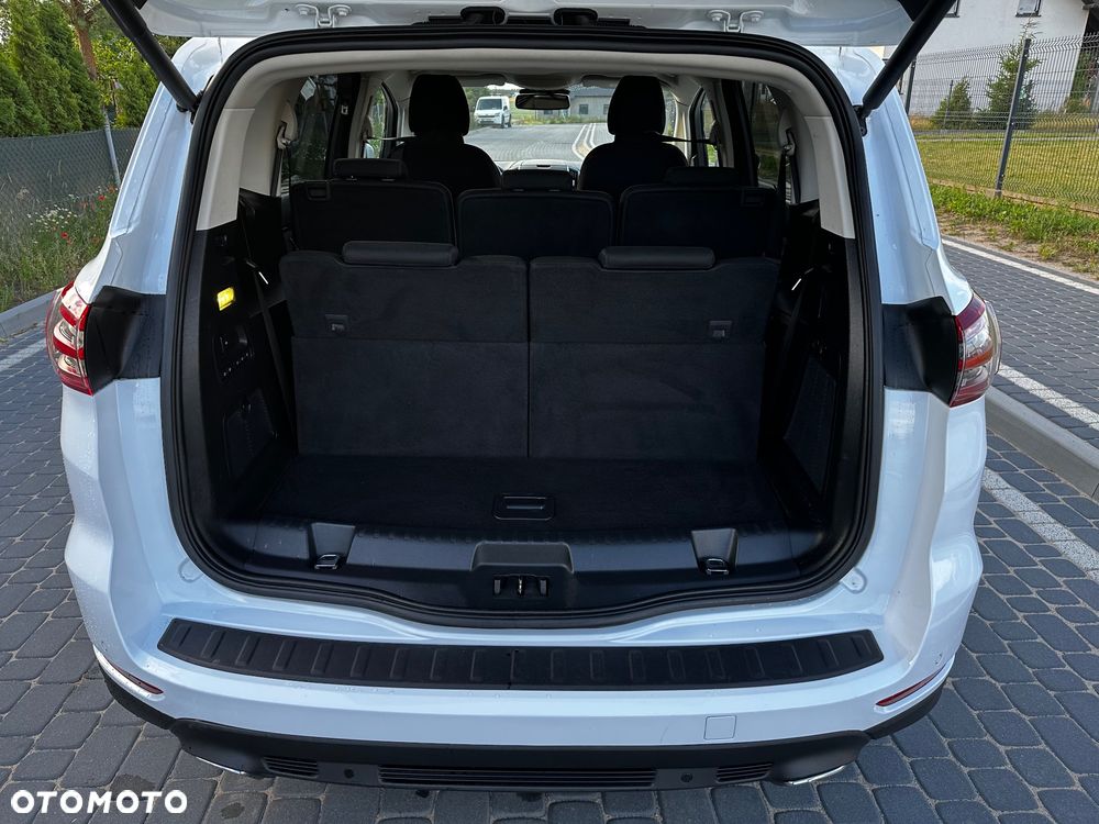 Ford S-Max 2.0 TDCi Titanium - 23