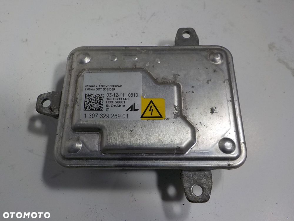 VOLVO C30 PRZETWORNICA XENON 1307329269 - 1