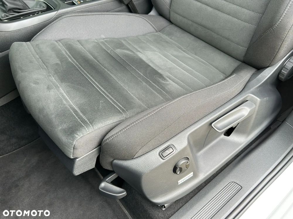 Volkswagen Touran 1.5 TSI EVO Highline DSG - 36