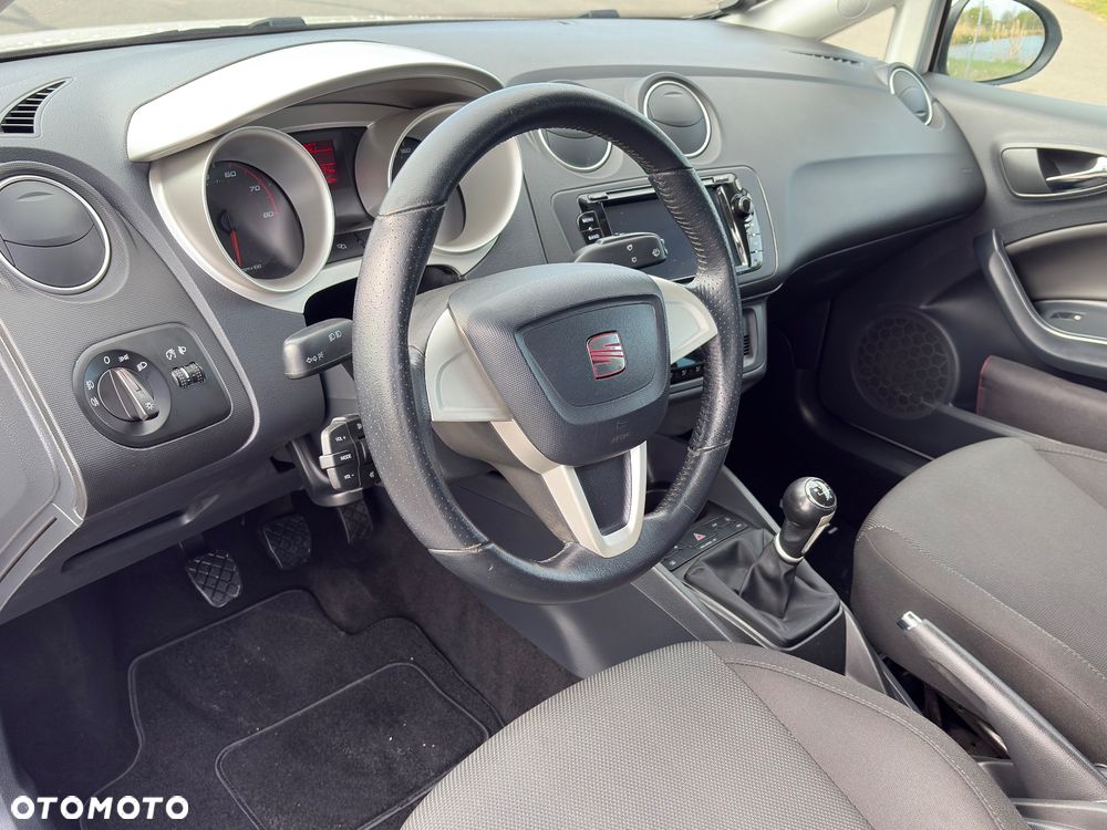 Seat Ibiza SC 1.6 16V Sport - 10
