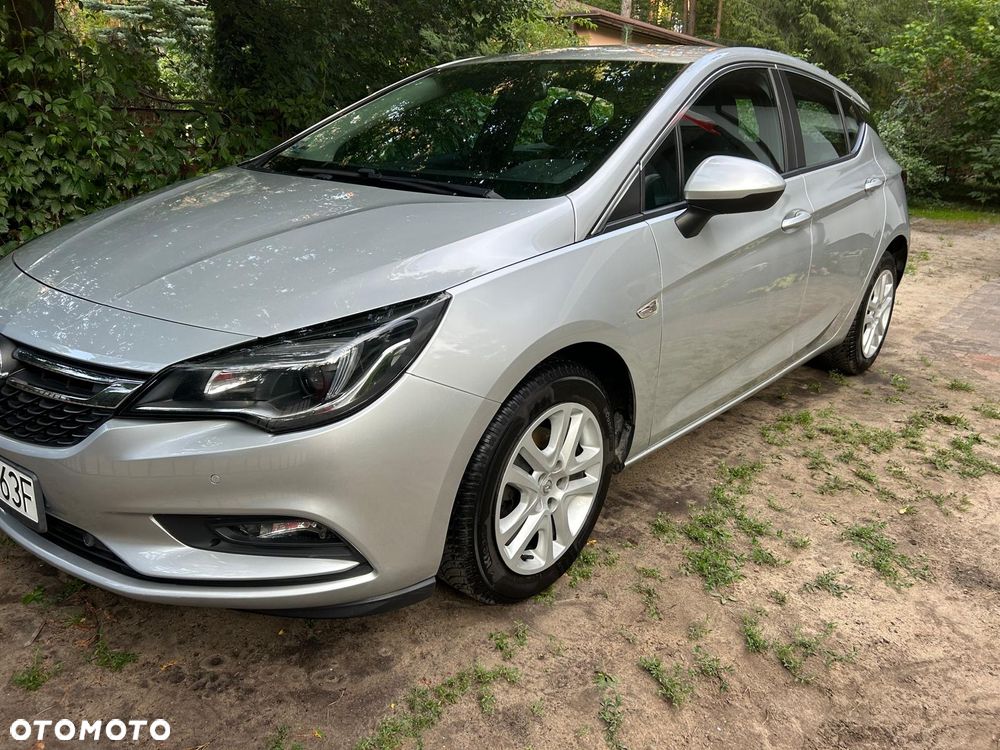 Opel Astra 1.6 CDTI Enjoy S&S - 1