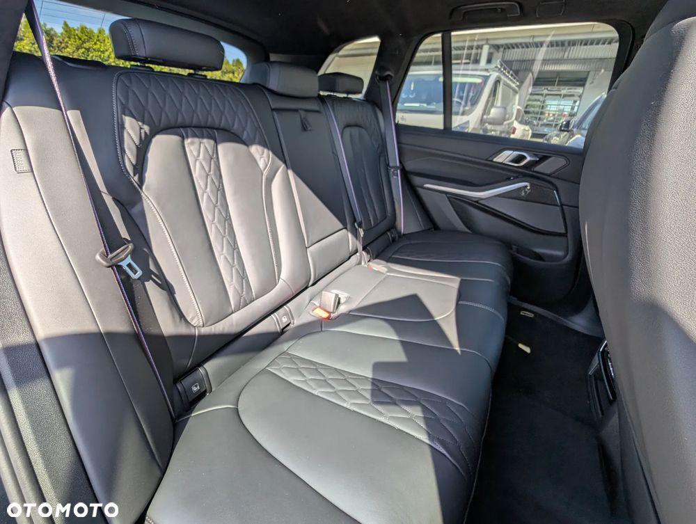BMW X5 xDrive40d mHEV M Sport sport - 15