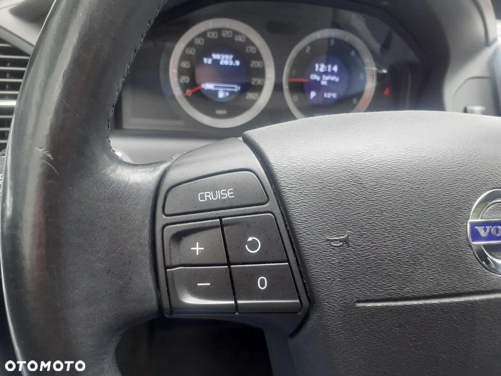 Volvo XC 60 - 12