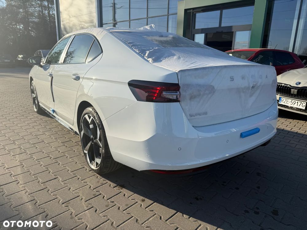 Skoda Superb 2.0 TSI 4x4 Sportline DSG - 6