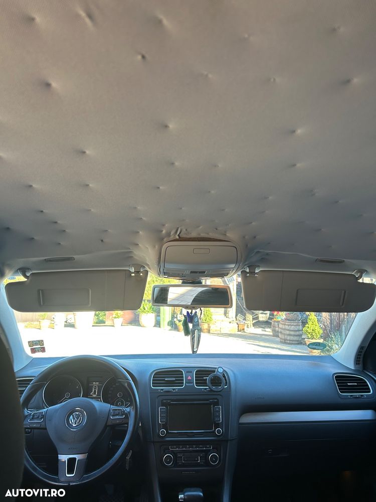 Volkswagen Golf - 16
